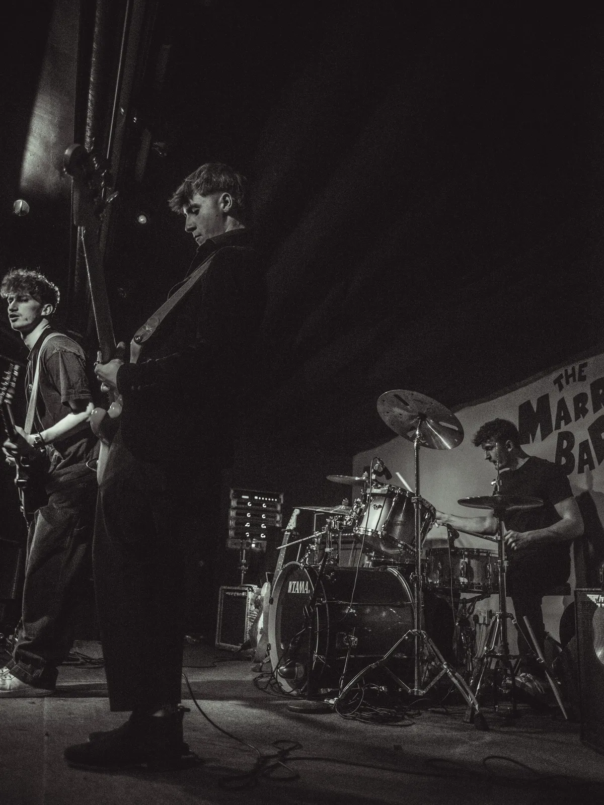 Redskies live photo