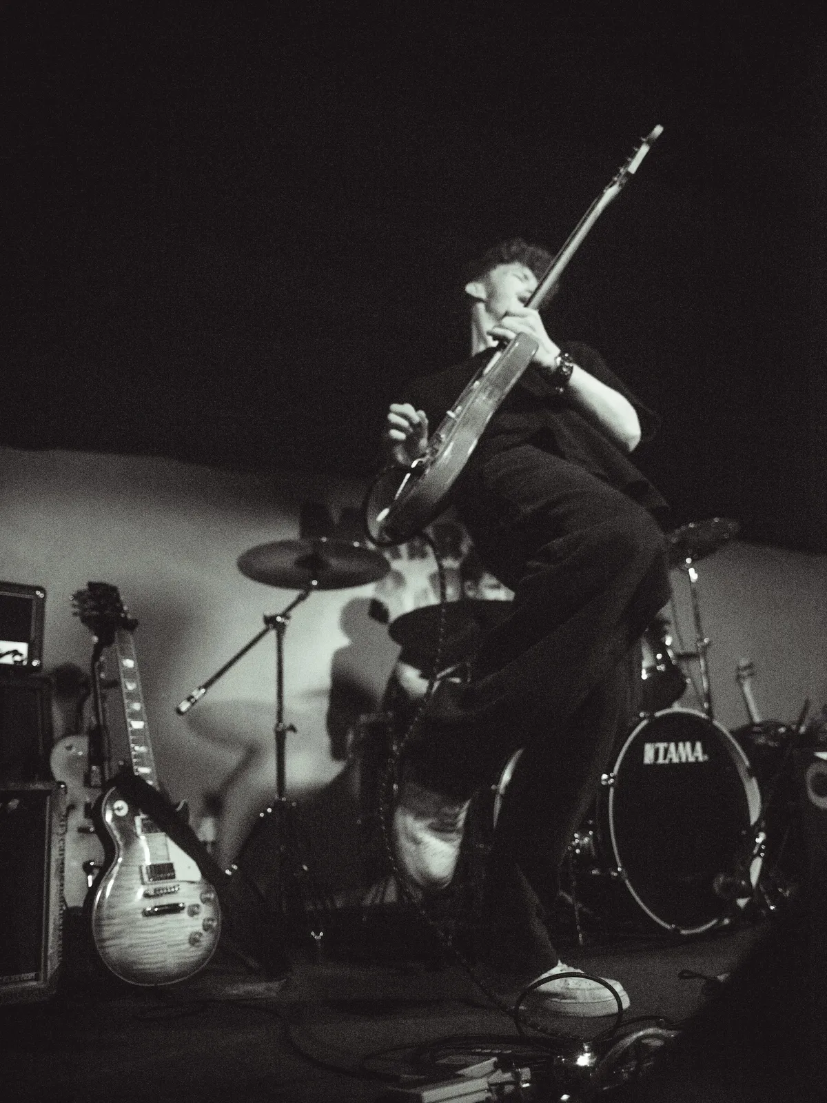 Redskies live photo