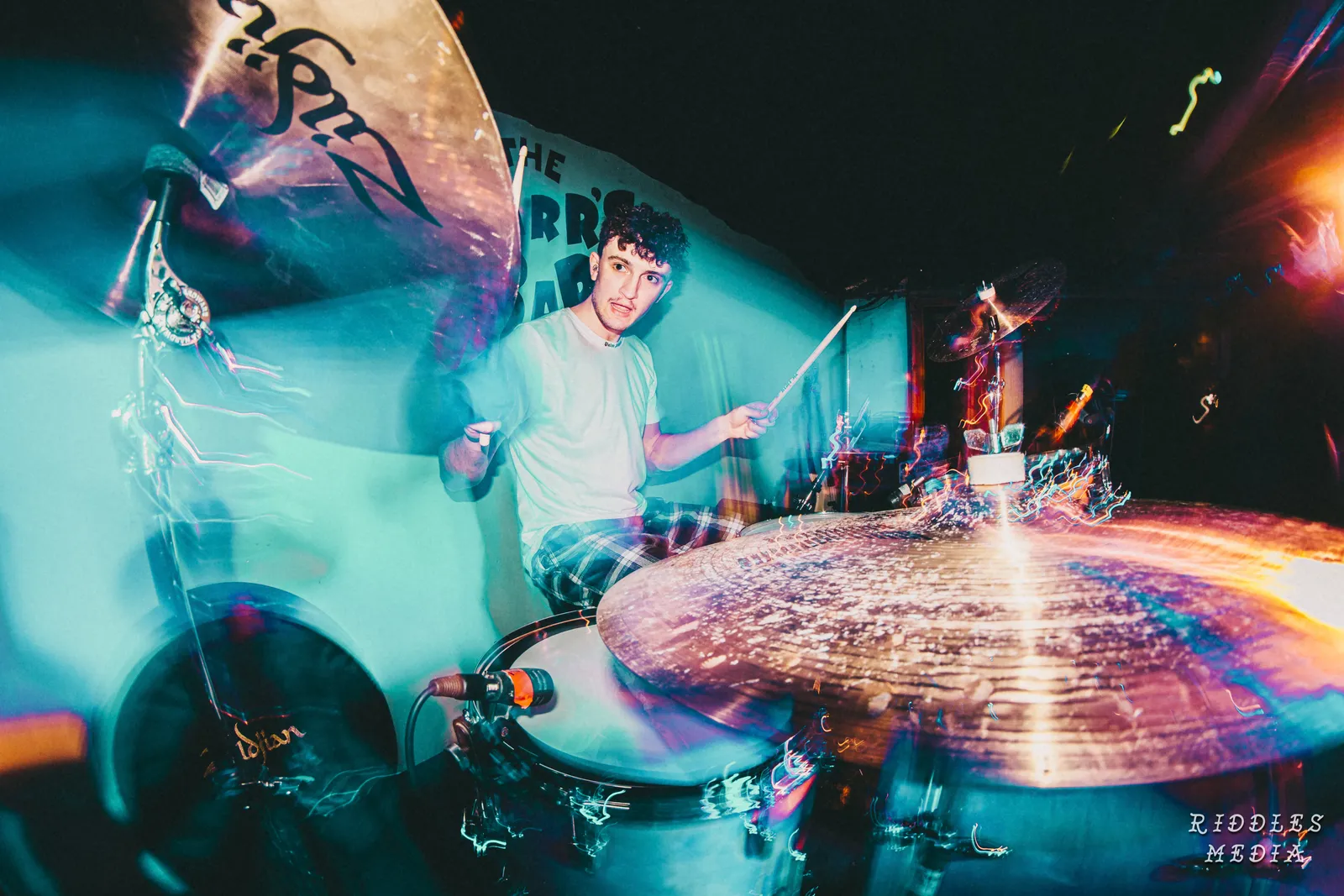 Redskies live photo